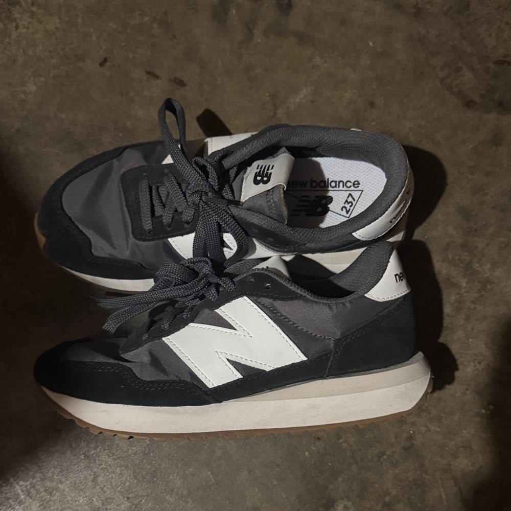 New Balance Grey, White & Black Retro Runner